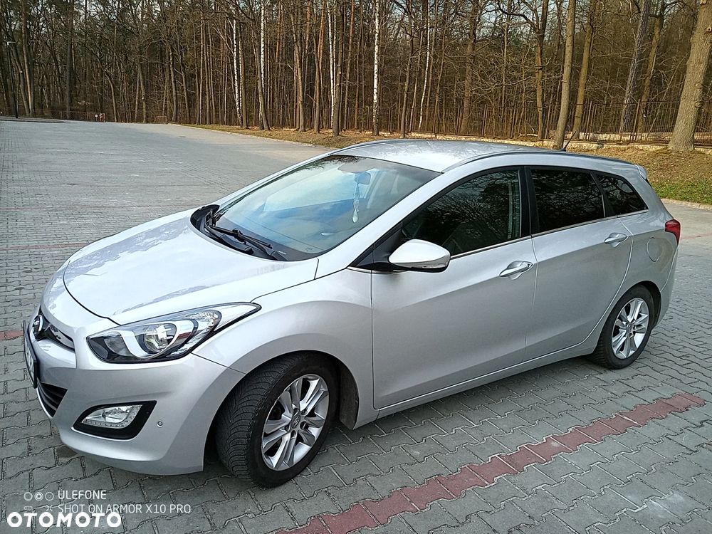 Hyundai i30 1.6 CRDi Comfort - 1