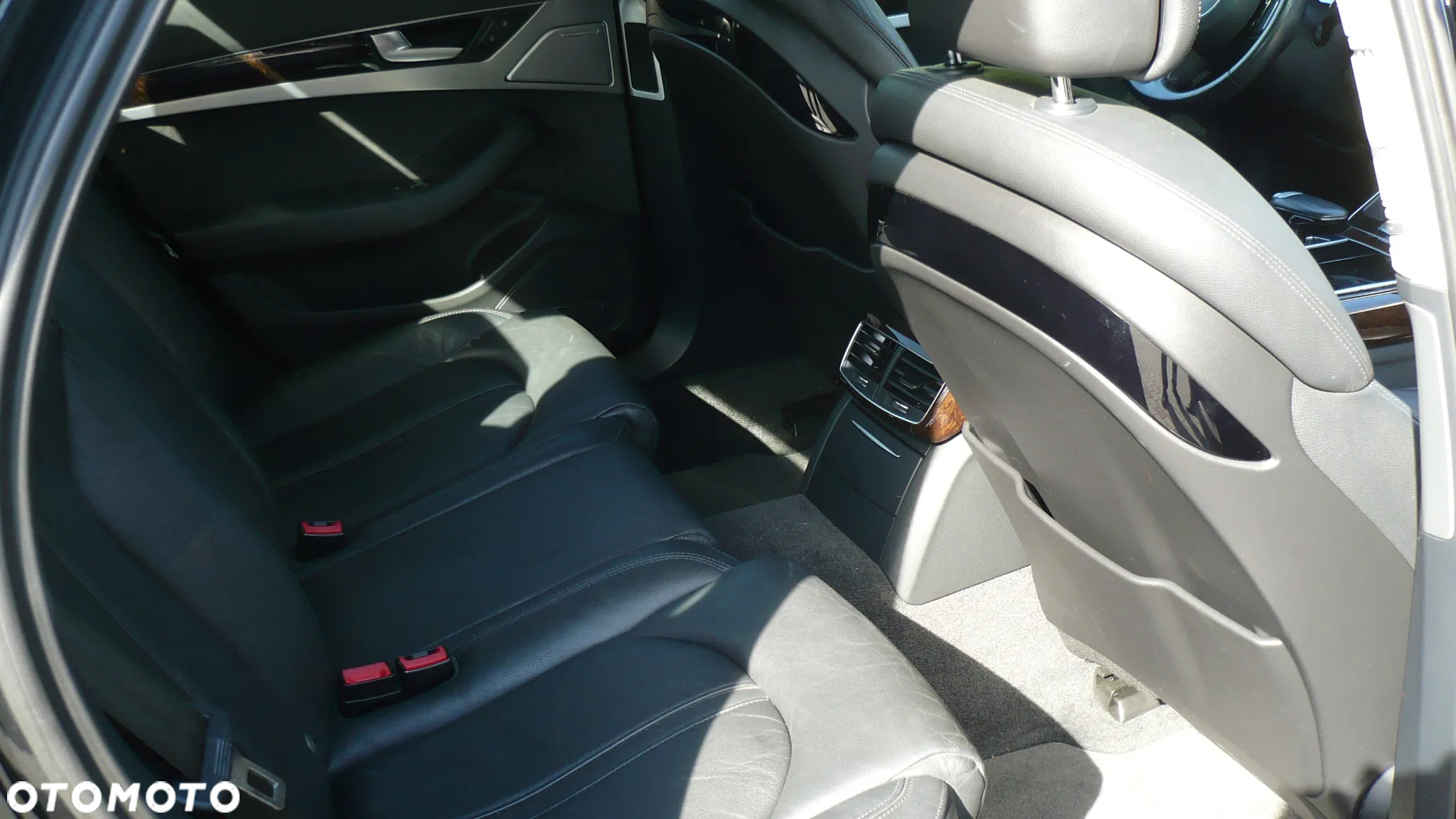 Audi A8 4.2 FSI Quattro - 11