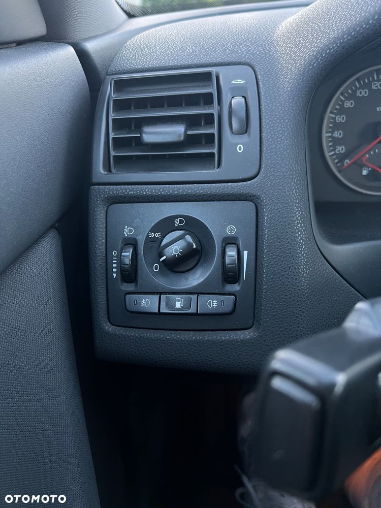 Volvo V50 2.0D - 9