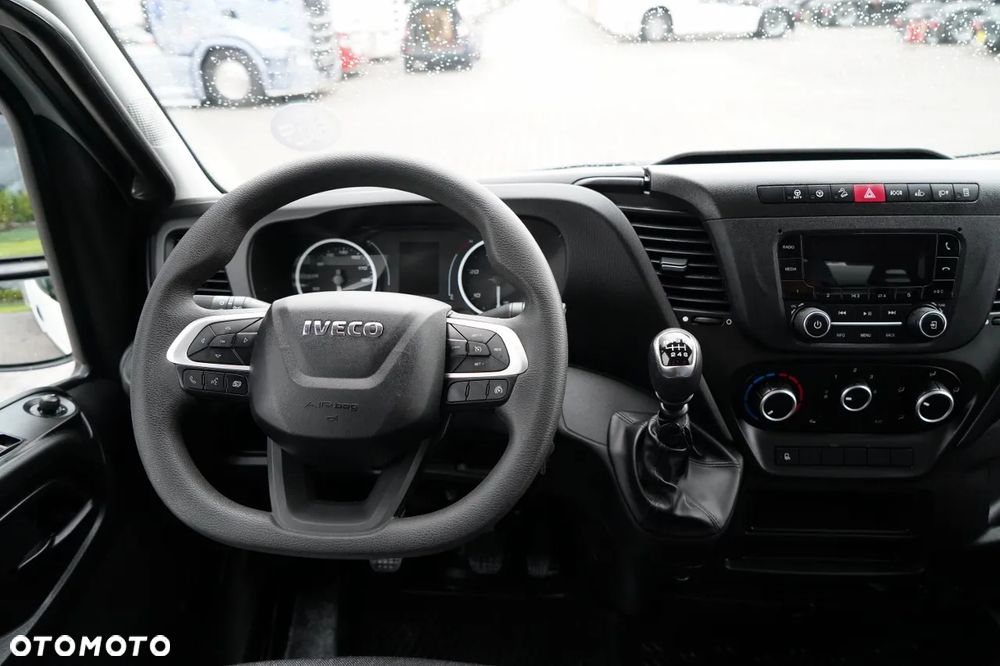 Iveco DAILY 35-160 / 3.0 D / WYWROTKA / BLIŹNIAK / MANUAL / SPROWADZONY - 31