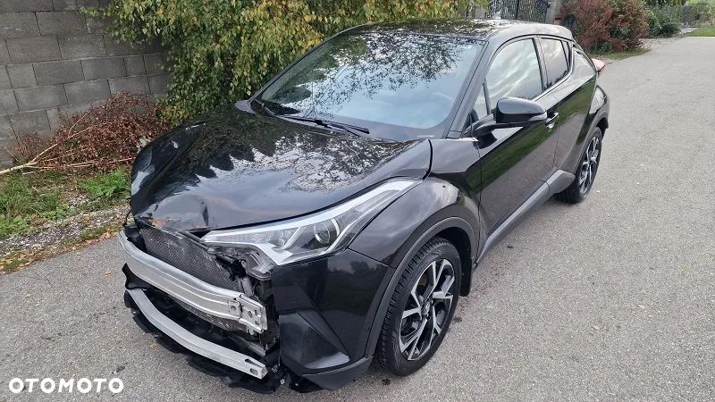 Toyota C-HR 1.2 Turbo Team Deutschland - 10