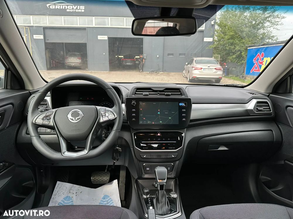 SsangYong Tivoli - 8