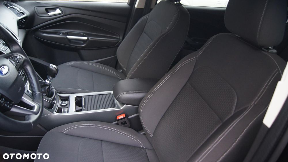 Ford Kuga 1.5 EcoBoost FWD Titanium ASS MMT6 - 14