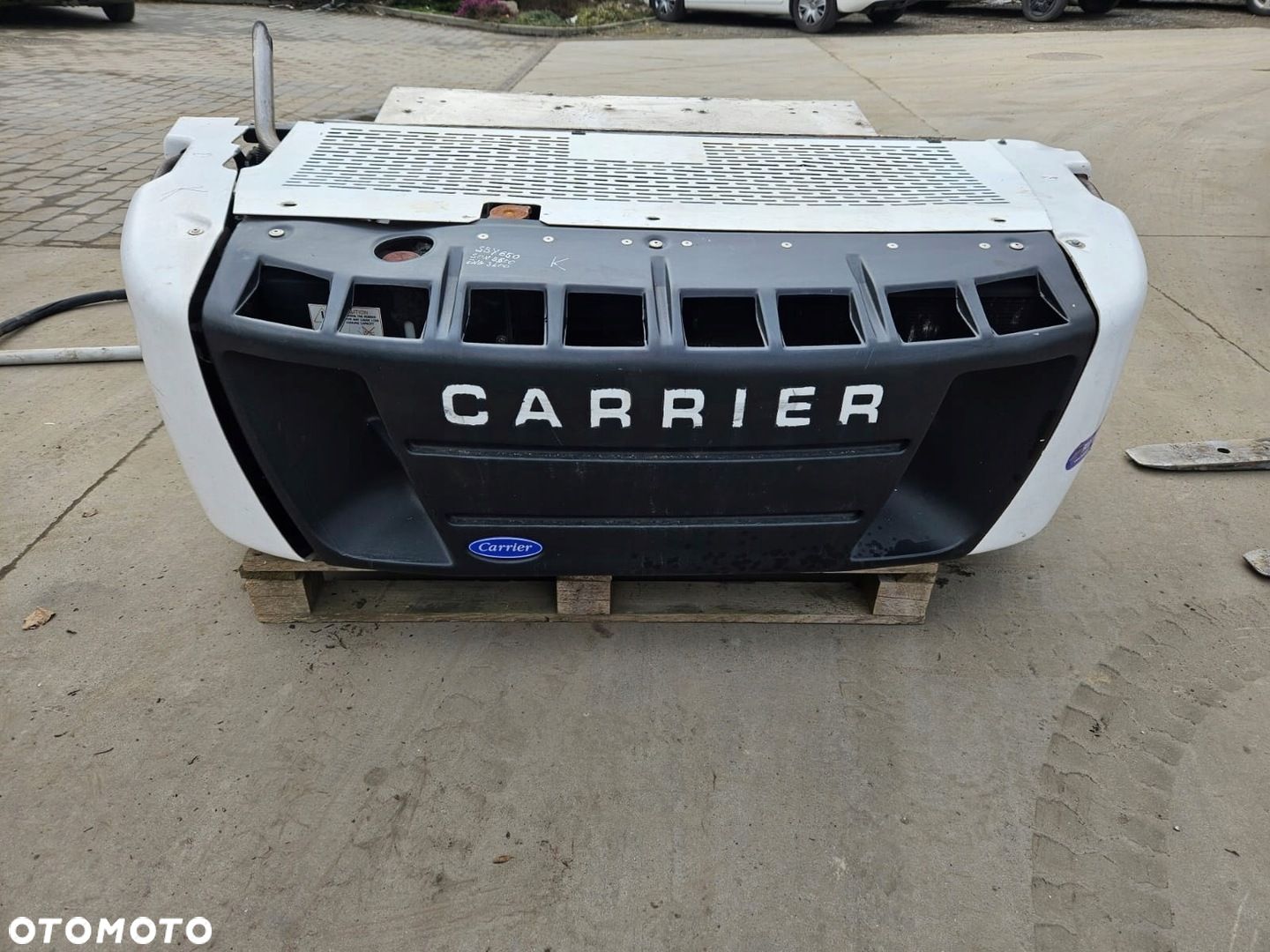AGREGAT CHŁODNICZY CARRIER SUPRA 750 - 1