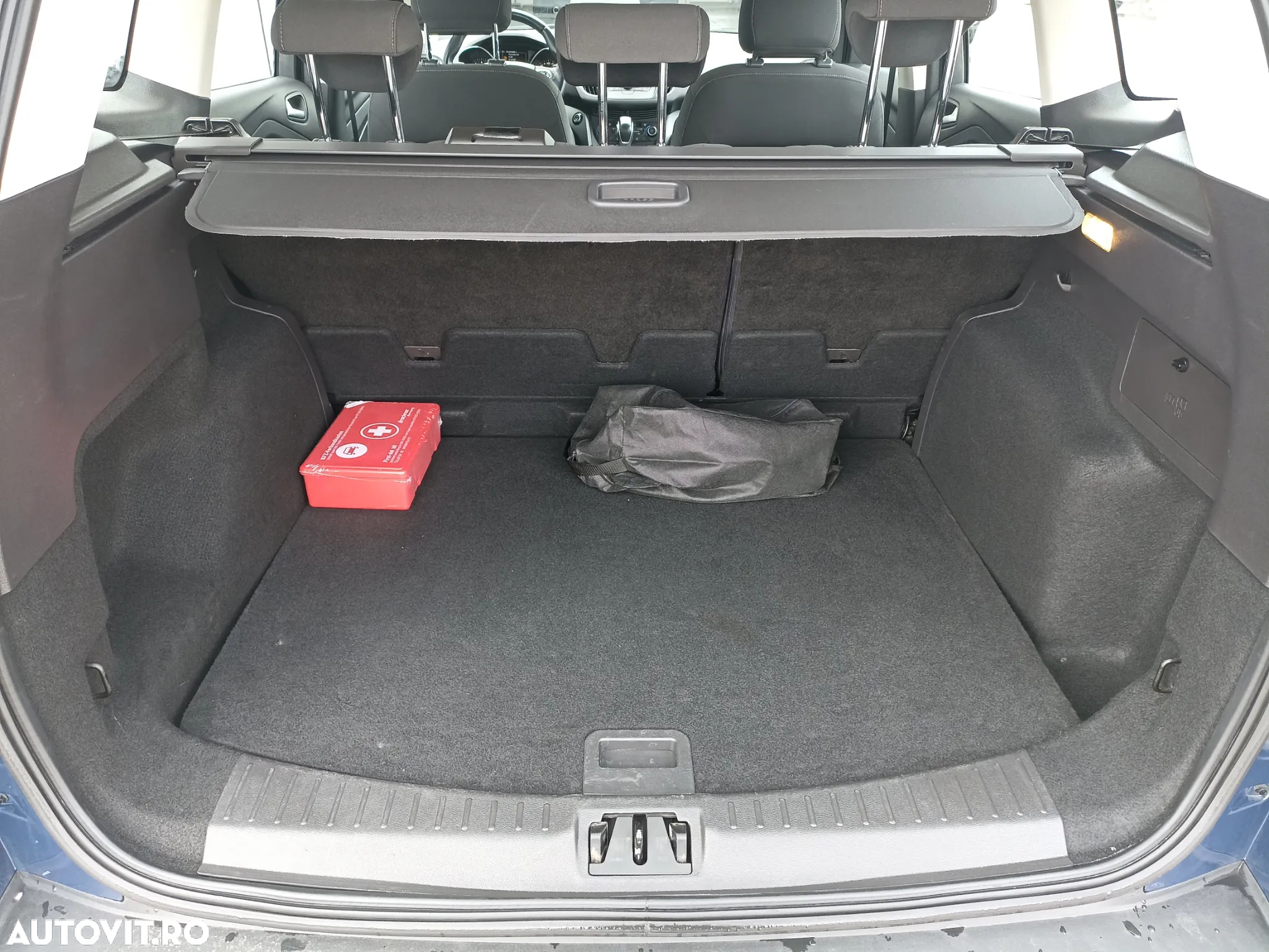 Ford Kuga 1.5 EcoBoost 4WD Aut. Trend - 20
