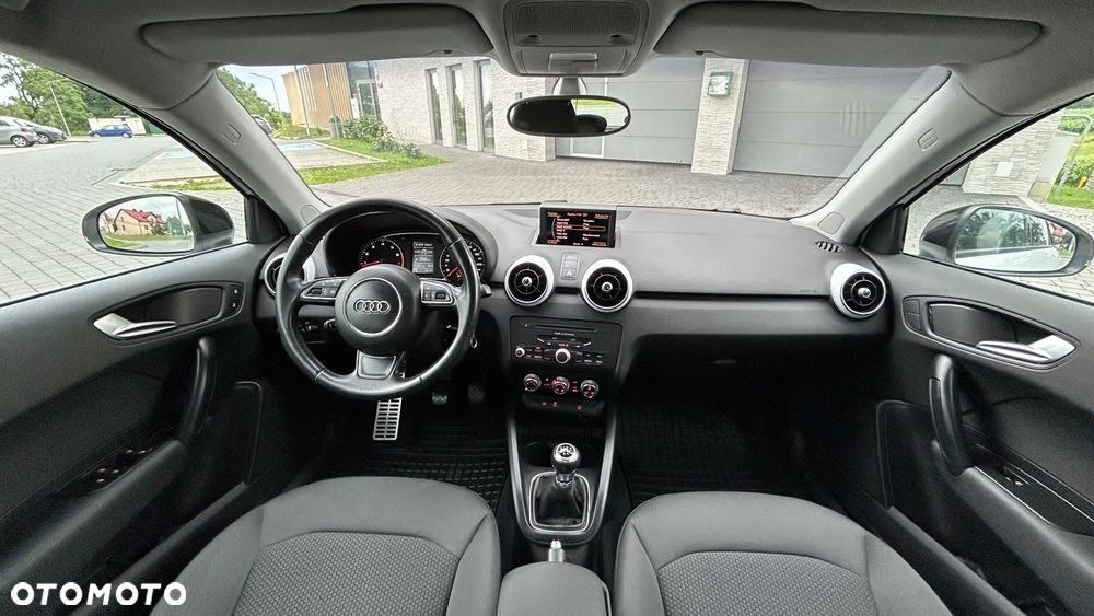 Audi A1 Sportback 1.2 TFSI S line Sportpaket - 34