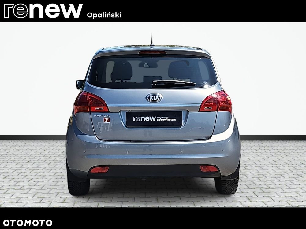 Kia Venga 1.6 L - 7