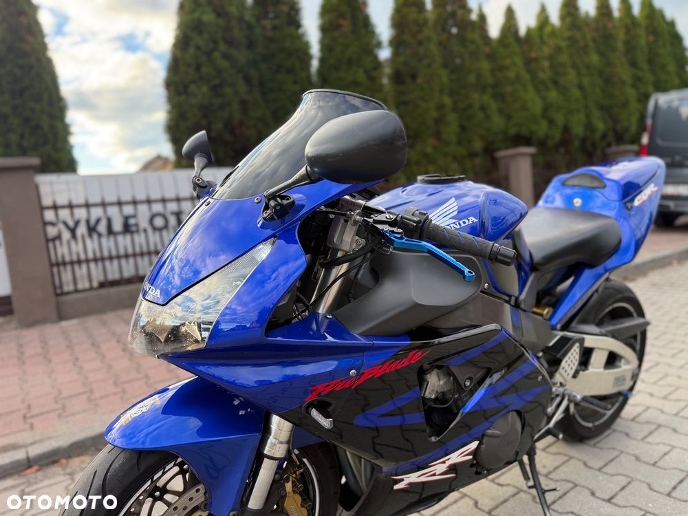 Honda CBR - 17