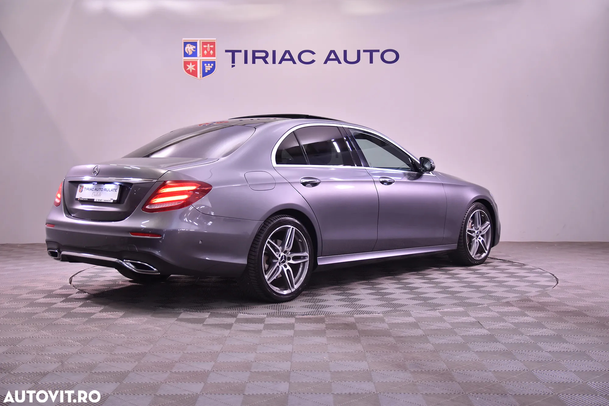 Mercedes-Benz E 220 d 4MATIC Aut. - 5