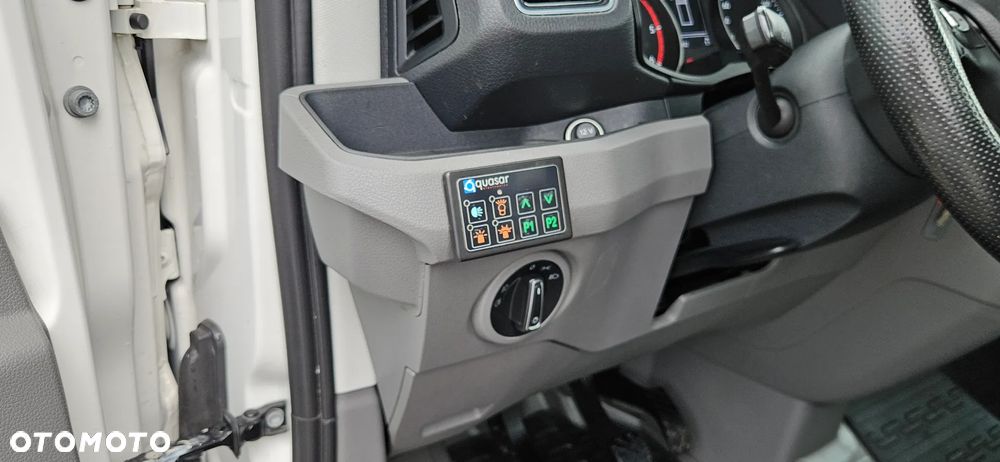 Volkswagen Crafter - 18
