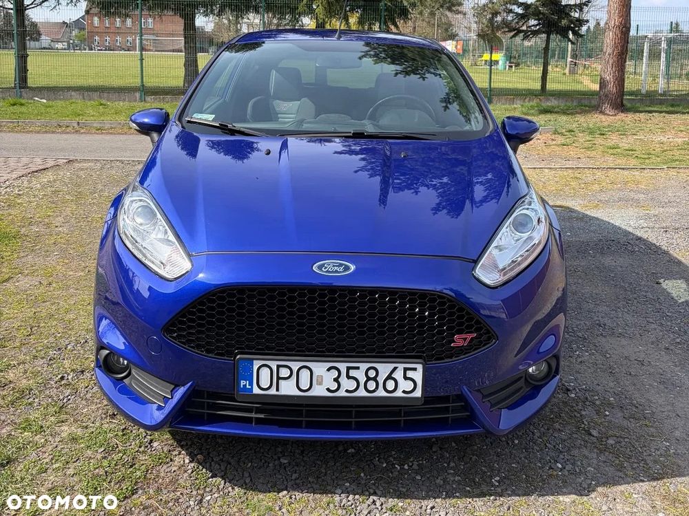 Ford Fiesta ST - 2