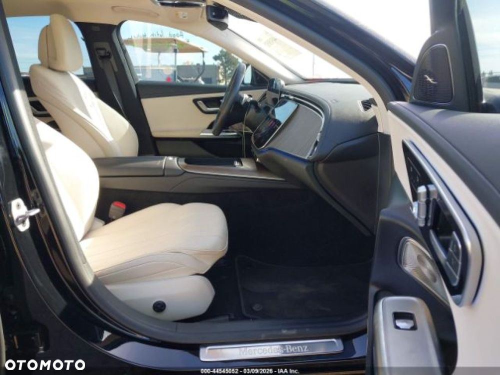 Mercedes-Benz Klasa E - 6