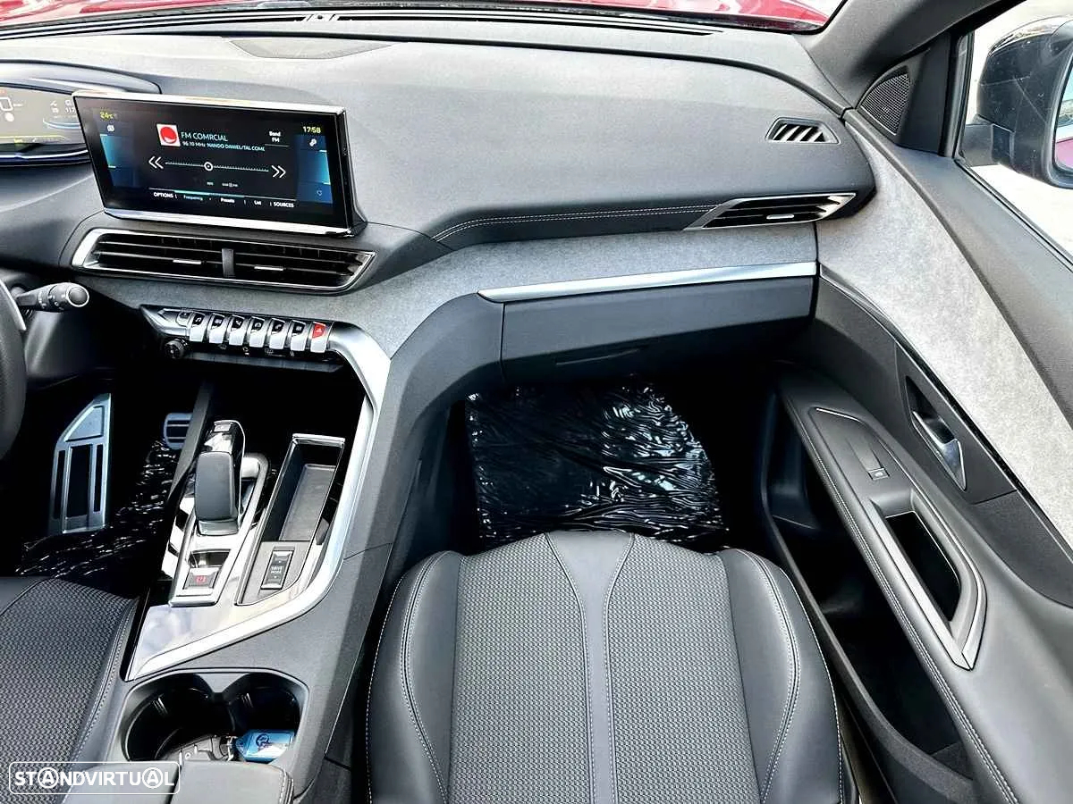 Peugeot 3008 1.6 Hybrid GT e-EAT8 - 11