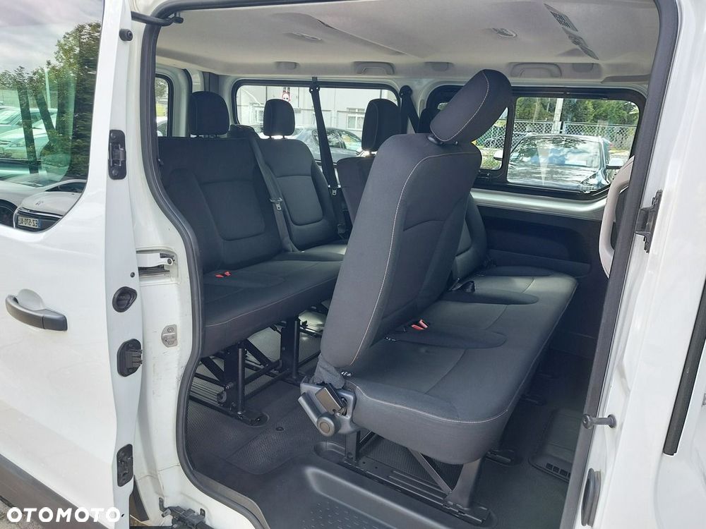 Renault Trafic - 19