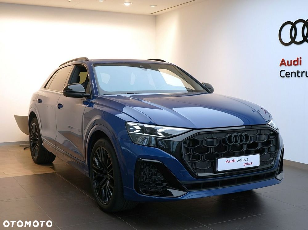 Audi Q8 - 6
