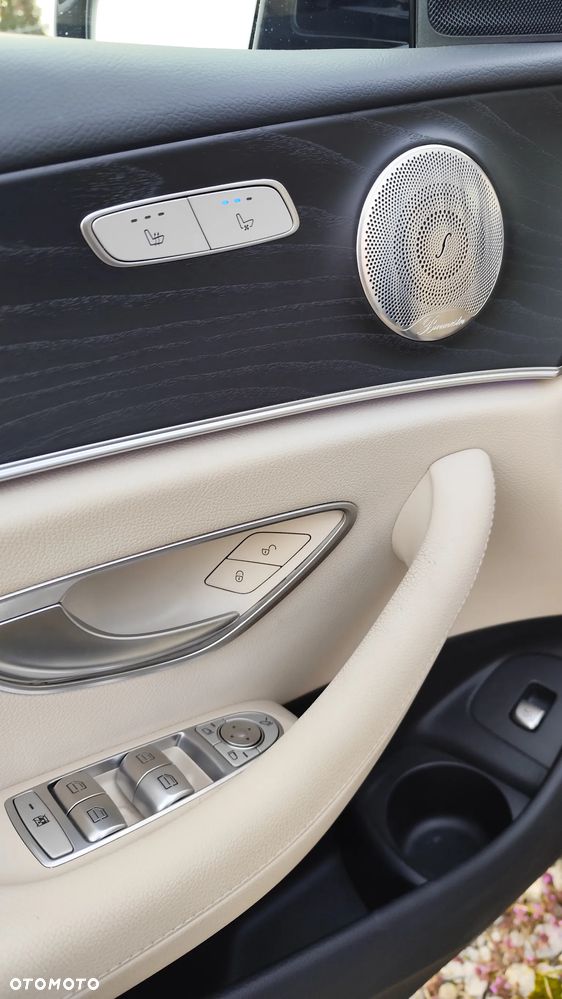 Mercedes-Benz Klasa E 400 d 4Matic 9G-TRONIC Avantgarde - 11