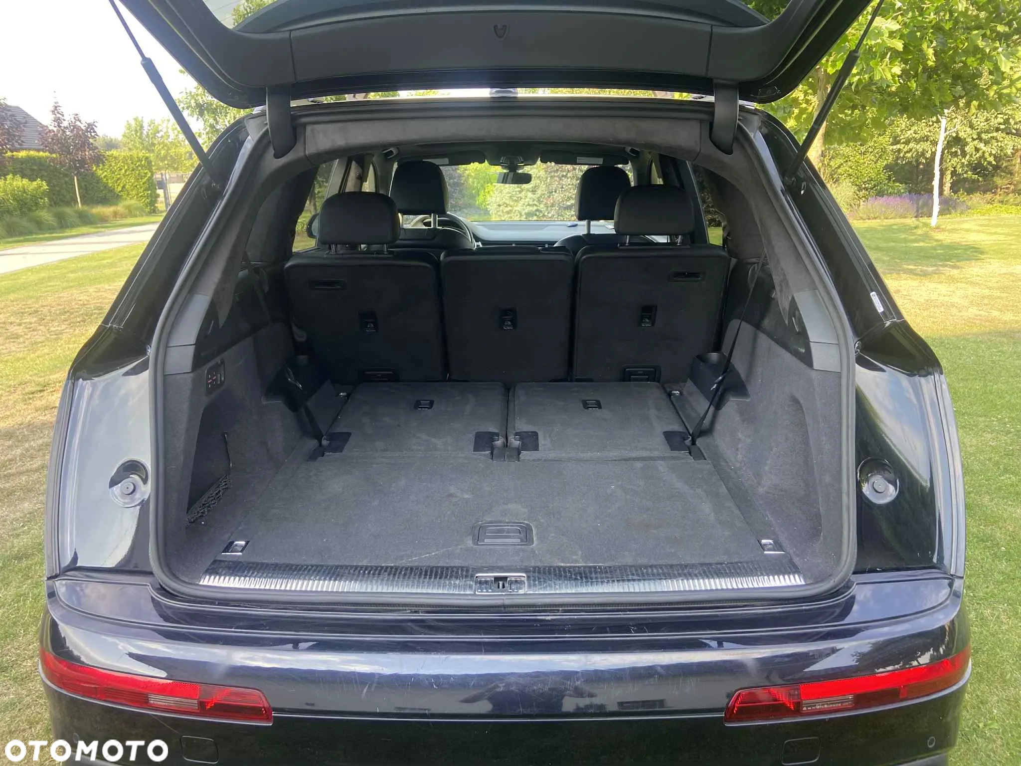 Audi Q7 55 TFSI quattro tiptronic - 13
