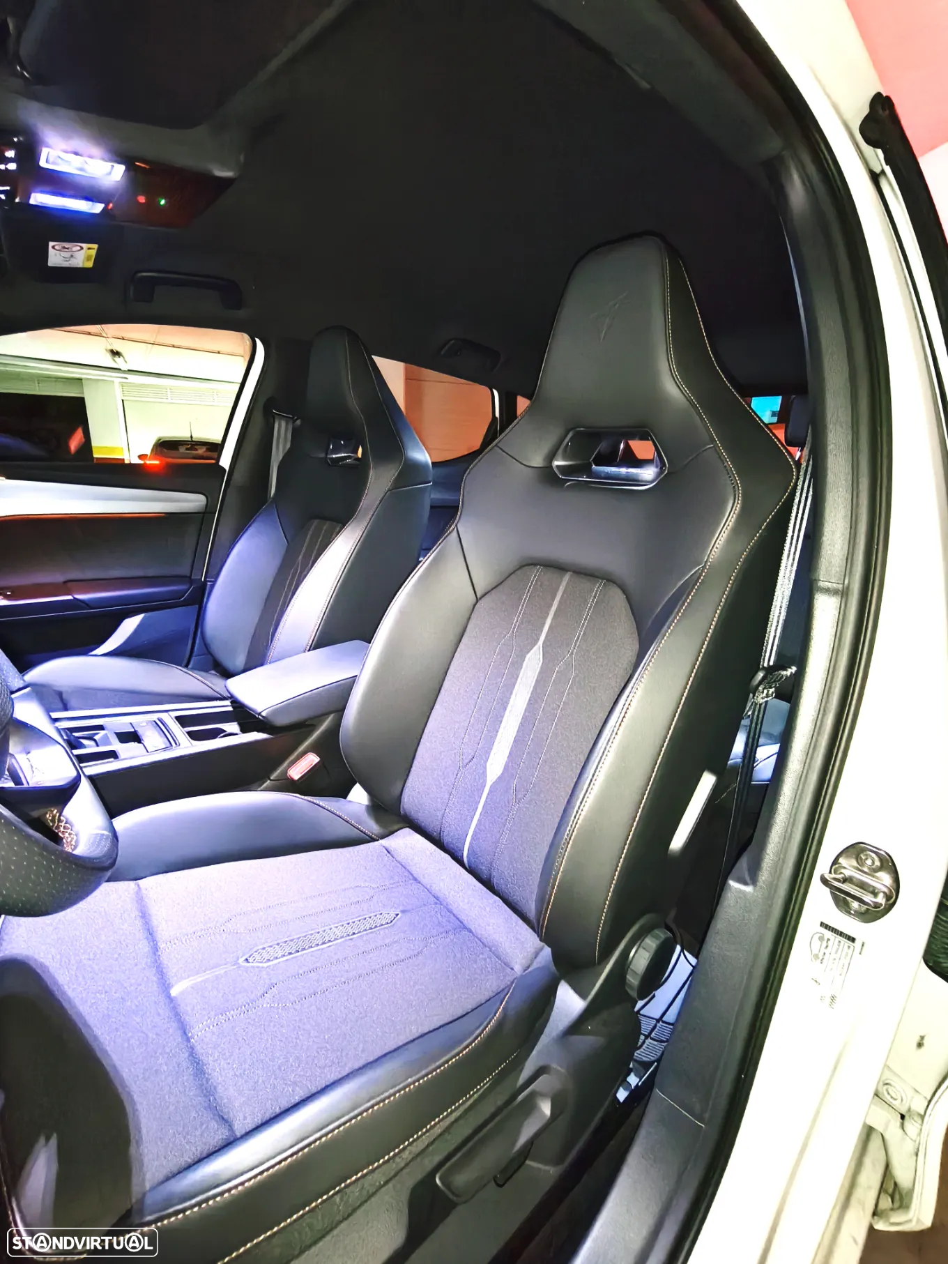 Cupra Leon 1.4 e-Hybrid VZ DSG - 13
