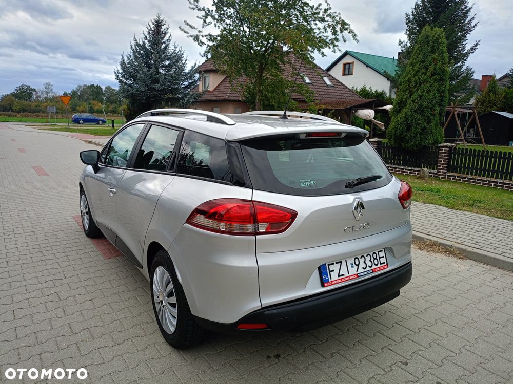 Renault Clio - 7