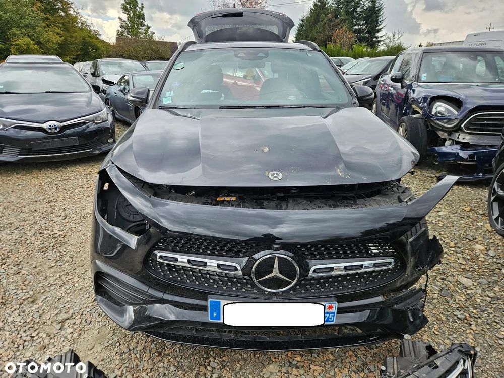Mercedes-Benz GLA 250 e 8G-DCT AMG Line Advanced Plus - 13