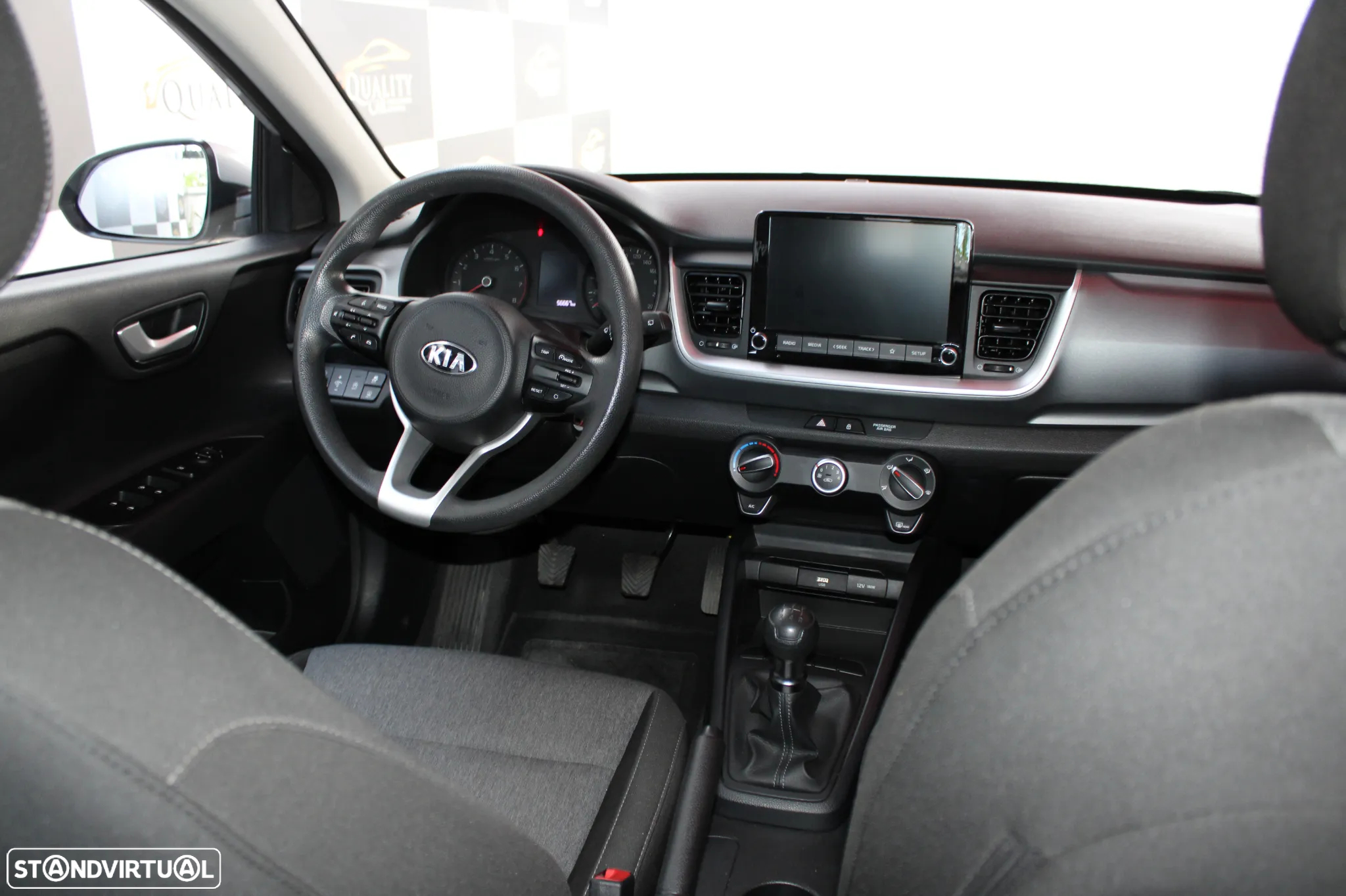 Kia Stonic 1.2 Urban - 18