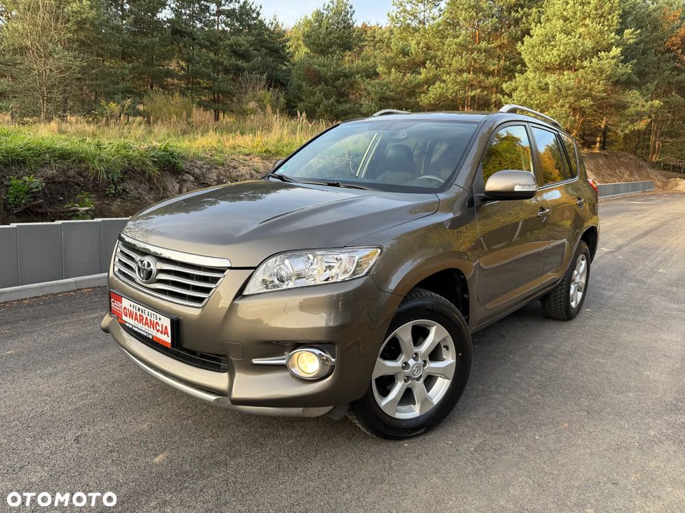 Toyota RAV4 2.0 VVT-i Premium - 1