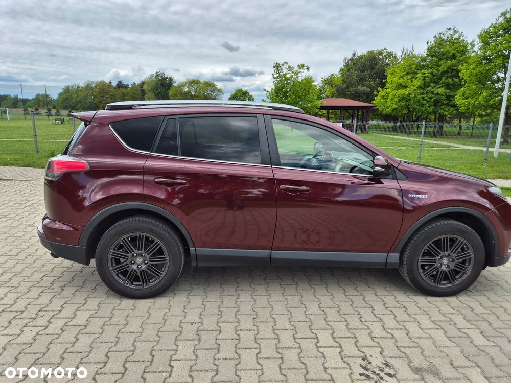 Toyota RAV4 - 2