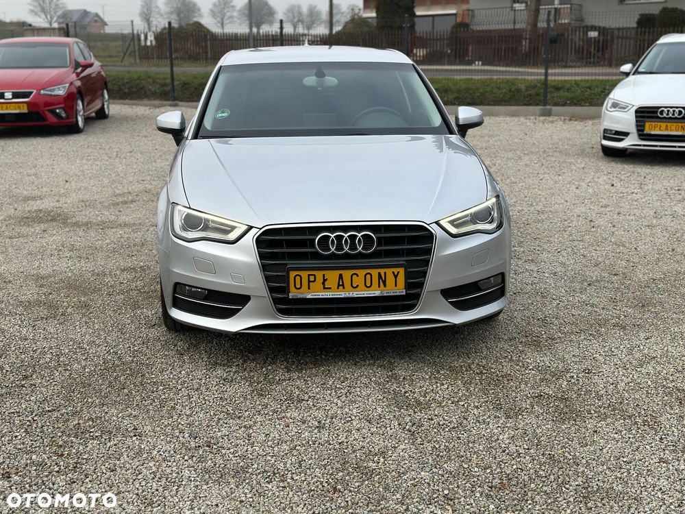 Audi A3 3-drzwiowe 1.4 TFSI S line Sportpaket - 2