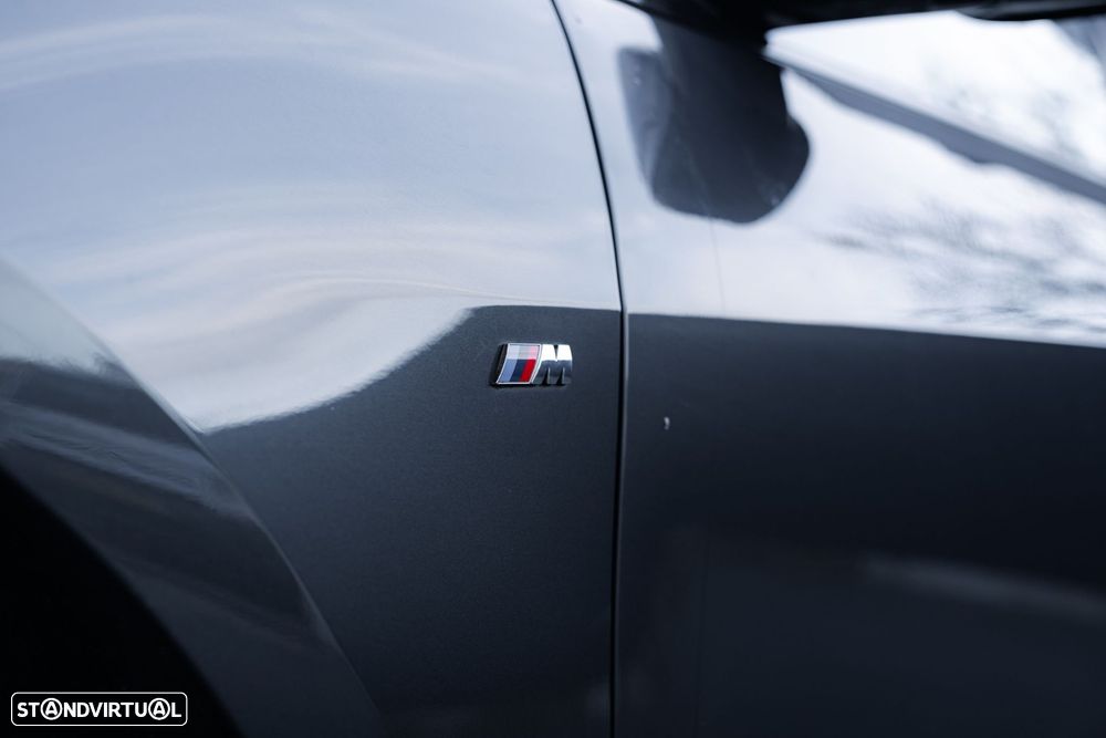 BMW 116 d Pack Desportivo M - 16