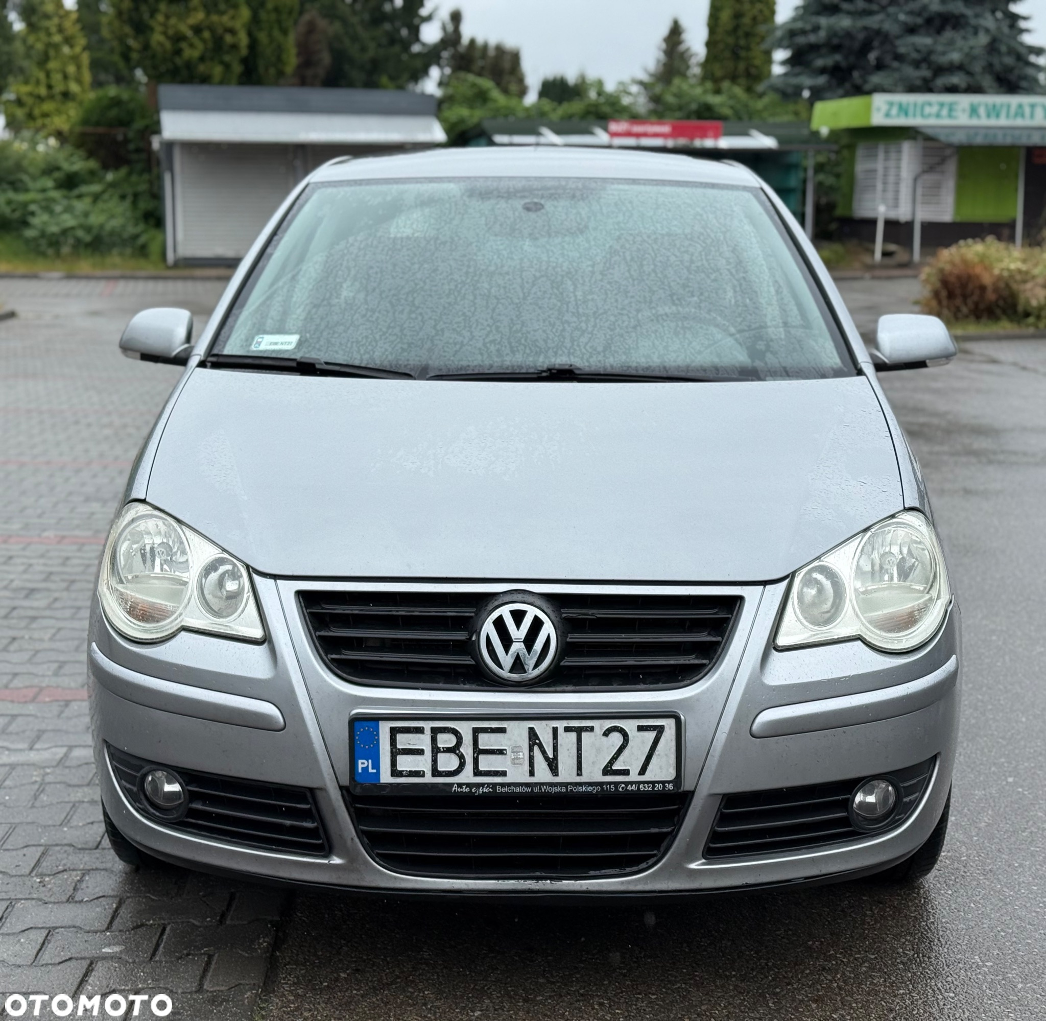 Volkswagen Polo - 2