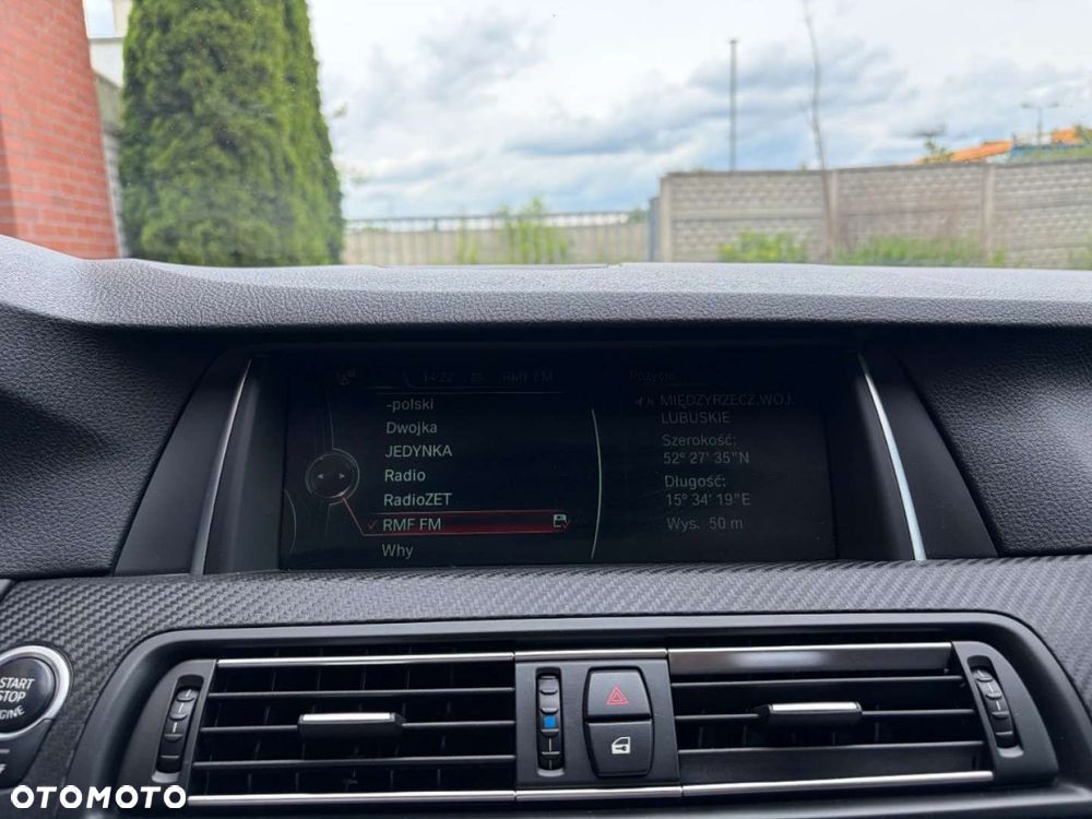 BMW Seria 5 530d xDrive Sport-Aut - 10
