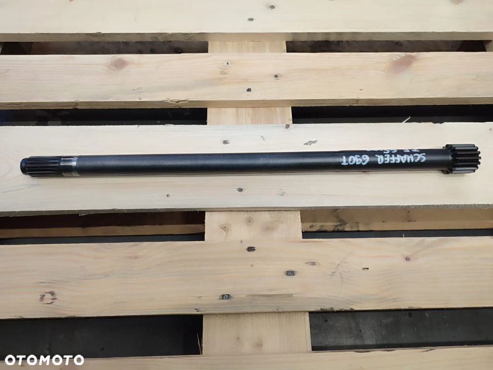 Półoś napędowa ZF 5859M8 0037L Schaffer 690 T - 2