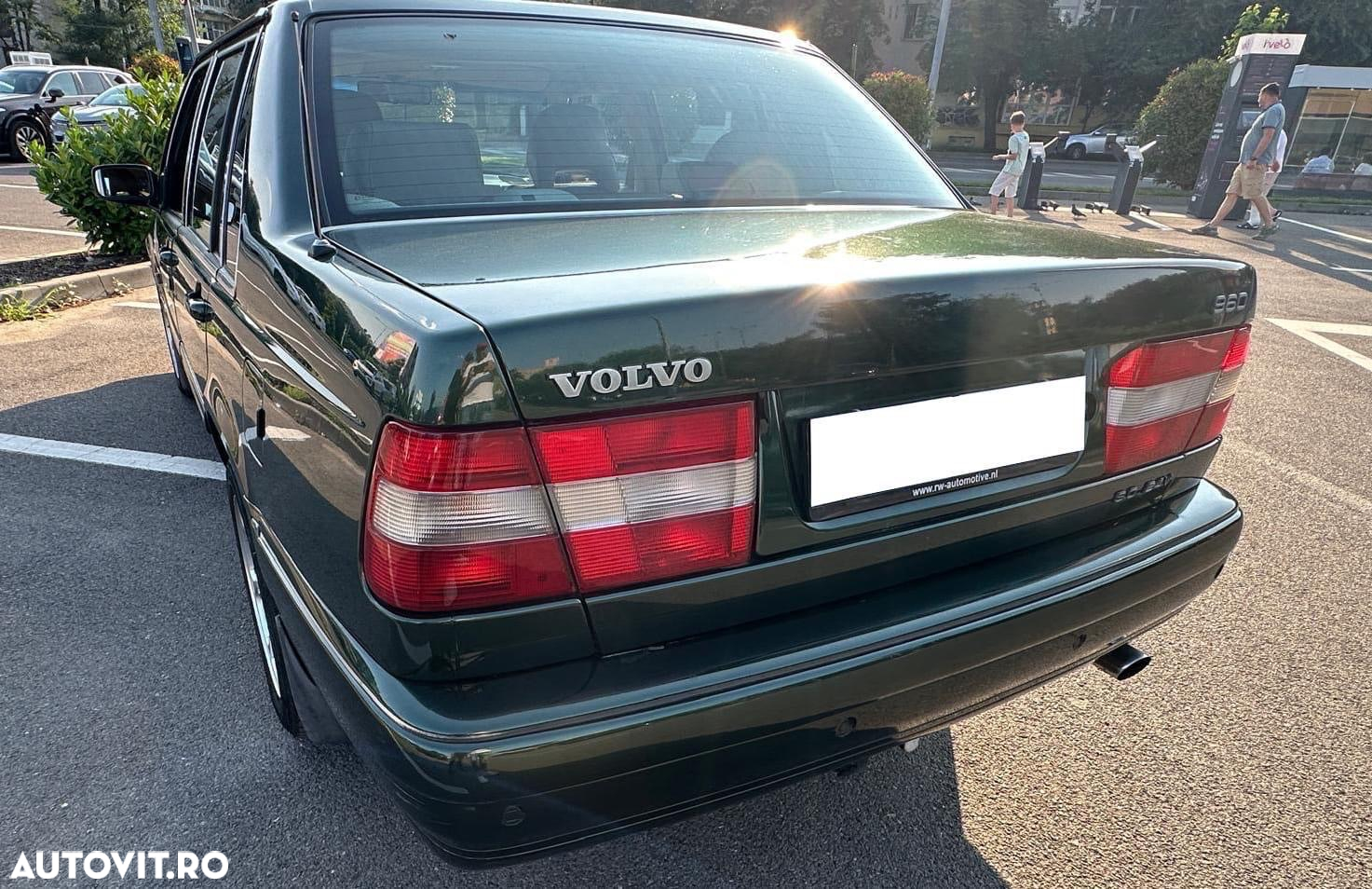 Volvo 960 - 12