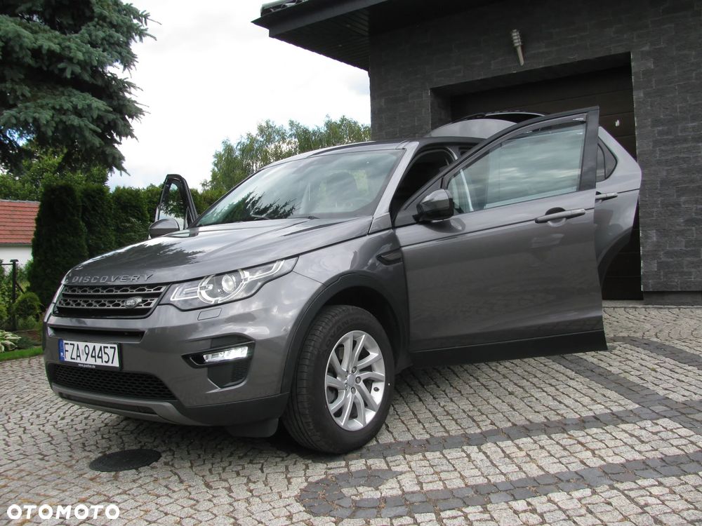 Land Rover Discovery Sport TD4 HSE - 11