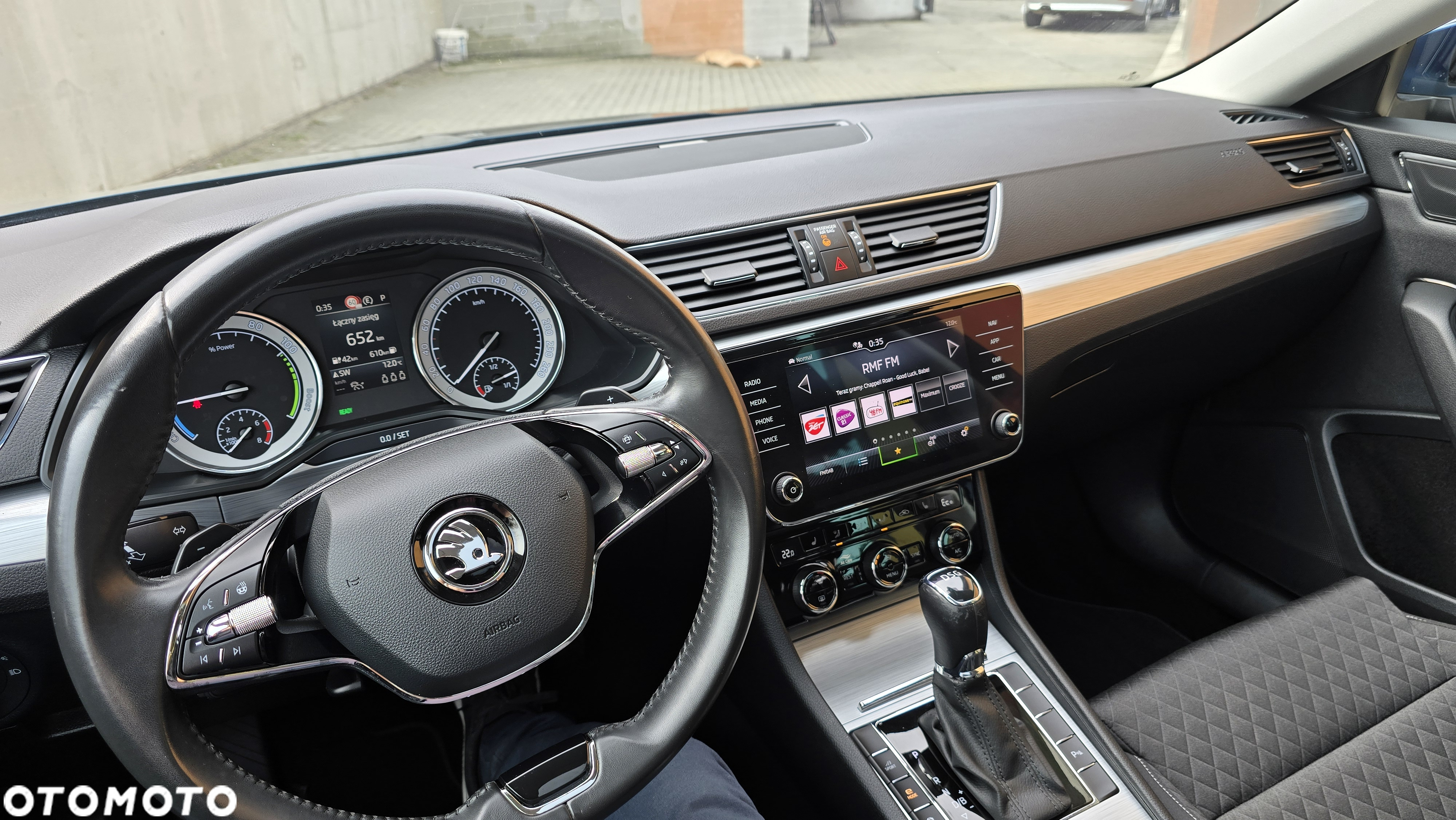 Skoda Superb 1.4 TSI ACT DSG SportLine - 5
