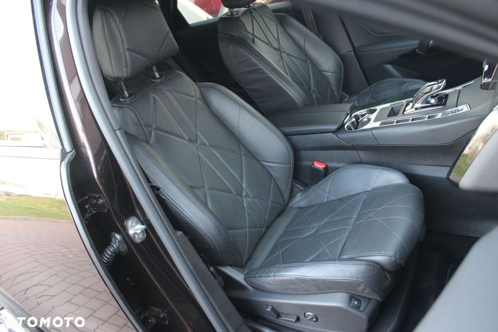 DS Automobiles DS 7 Crossback 2.0 BlueHDi Grand Chic - 14