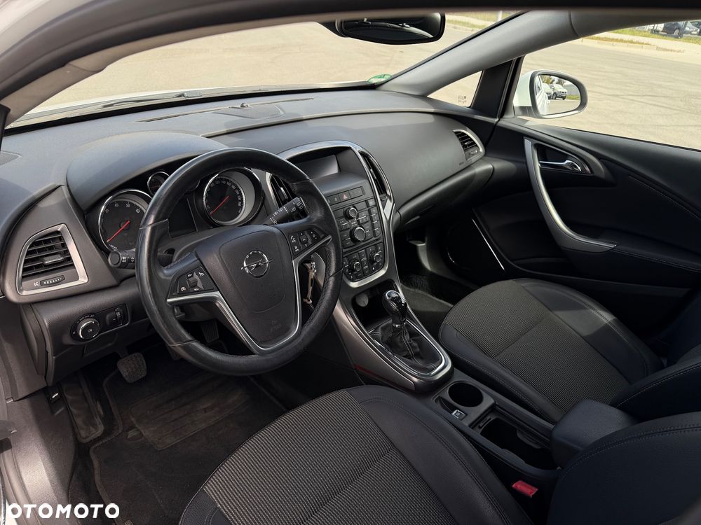 Opel Astra 1.4 T Enjoy - 18