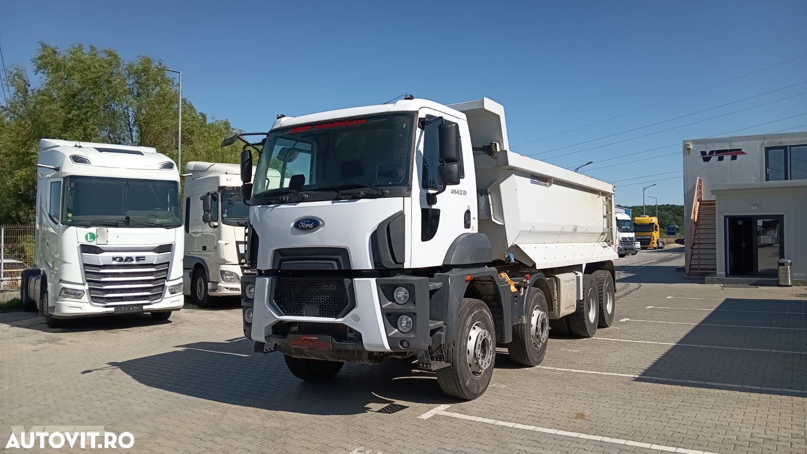 Ford CHM1 4142D8X4 - 1