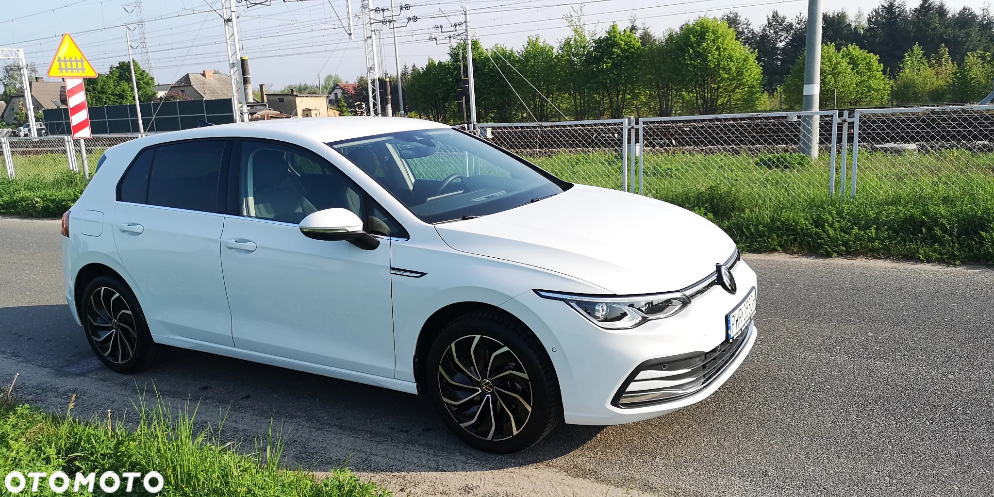 Volkswagen Golf - 8