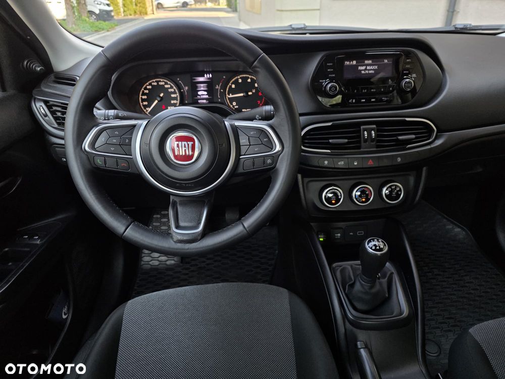 Fiat Tipo 1.0 T3 City - 18