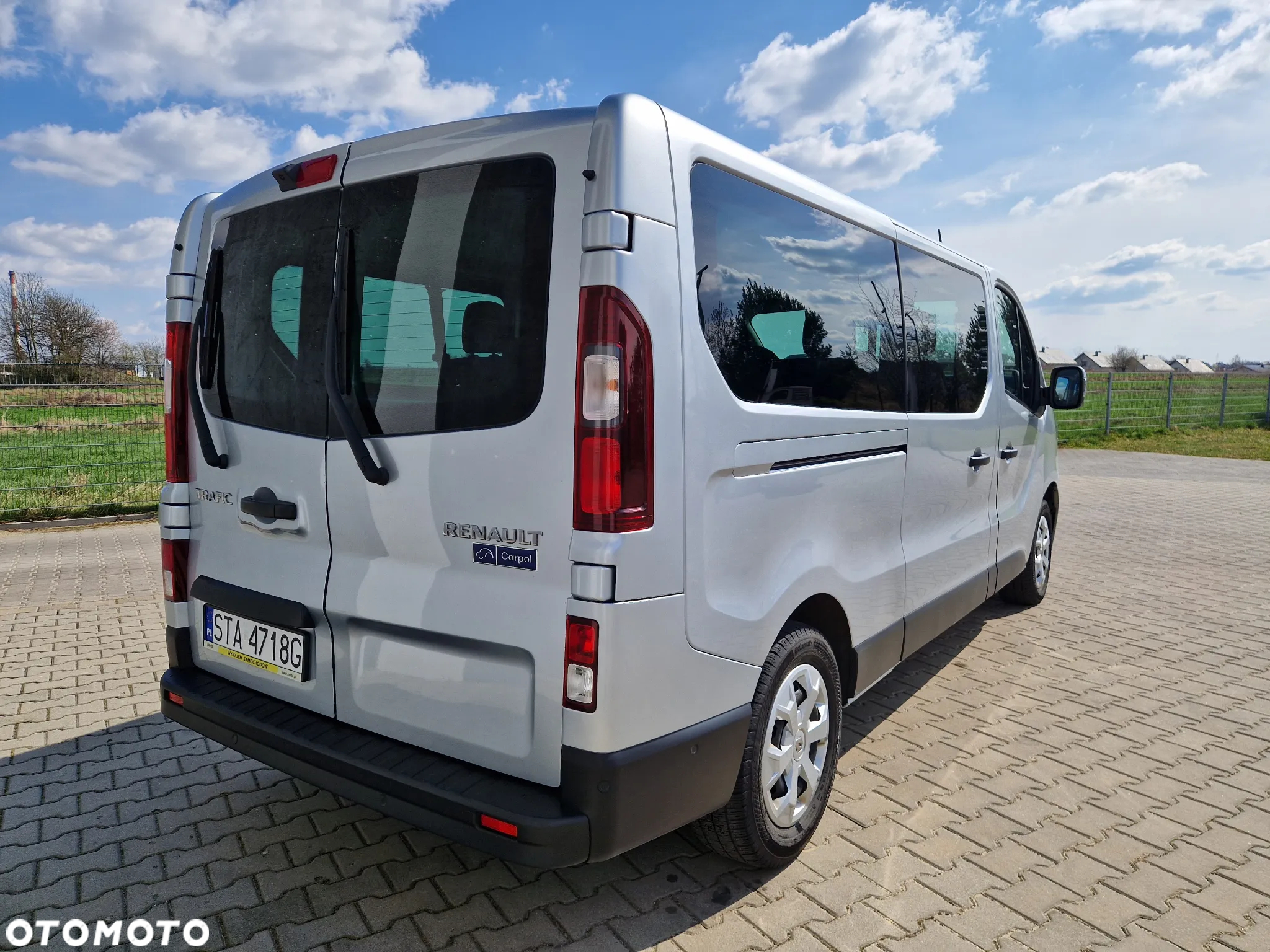 Renault Trafic 2.0 dCi L2H1 HD Extra (bryg.) - 9