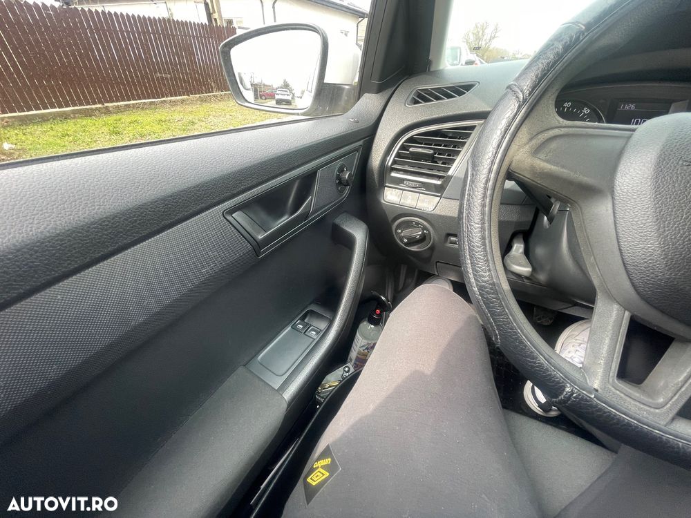 Skoda Fabia 1.0 Active - 8