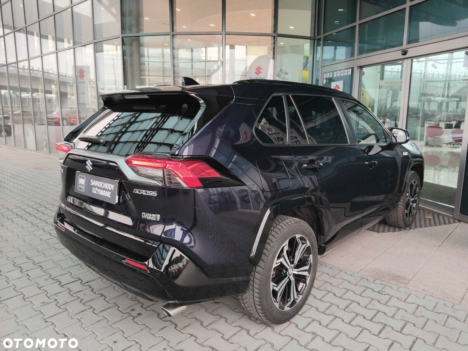 Suzuki Across - 5
