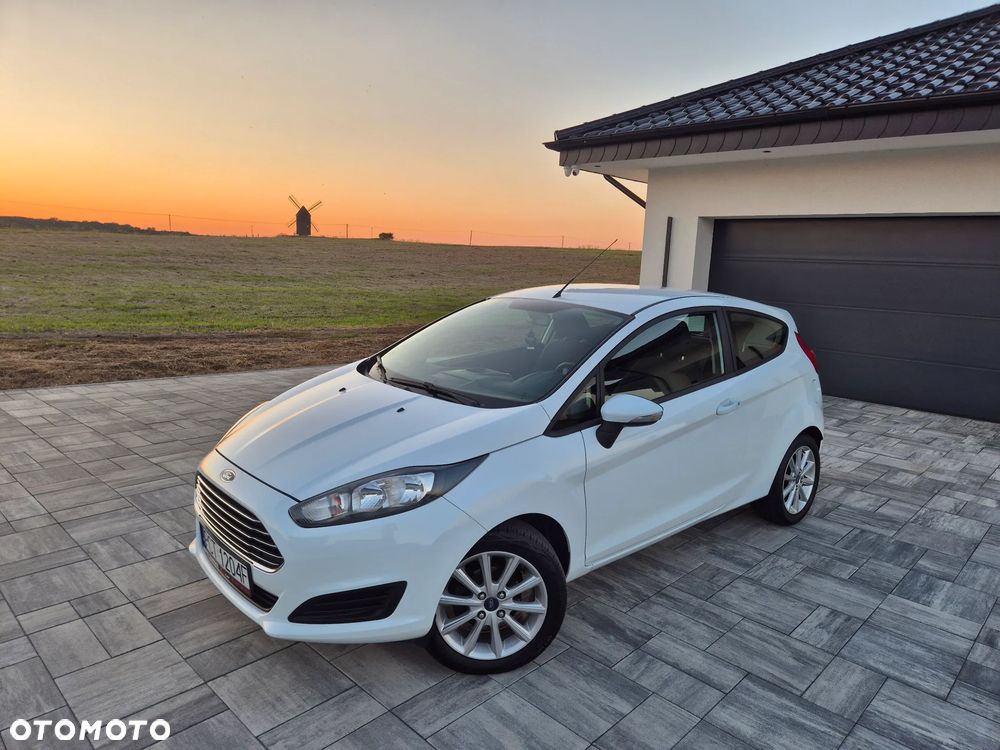 Ford Fiesta 1.25 Celebration - 12