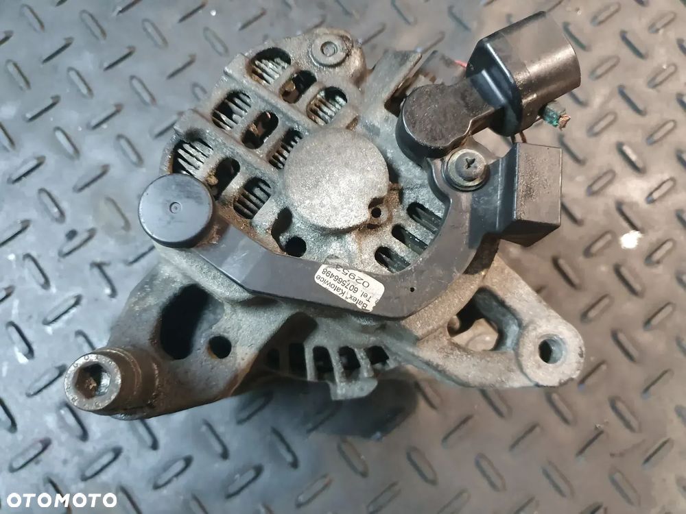 Citroen C4 I Picasso 2007 Alternator 9638275980 - 4