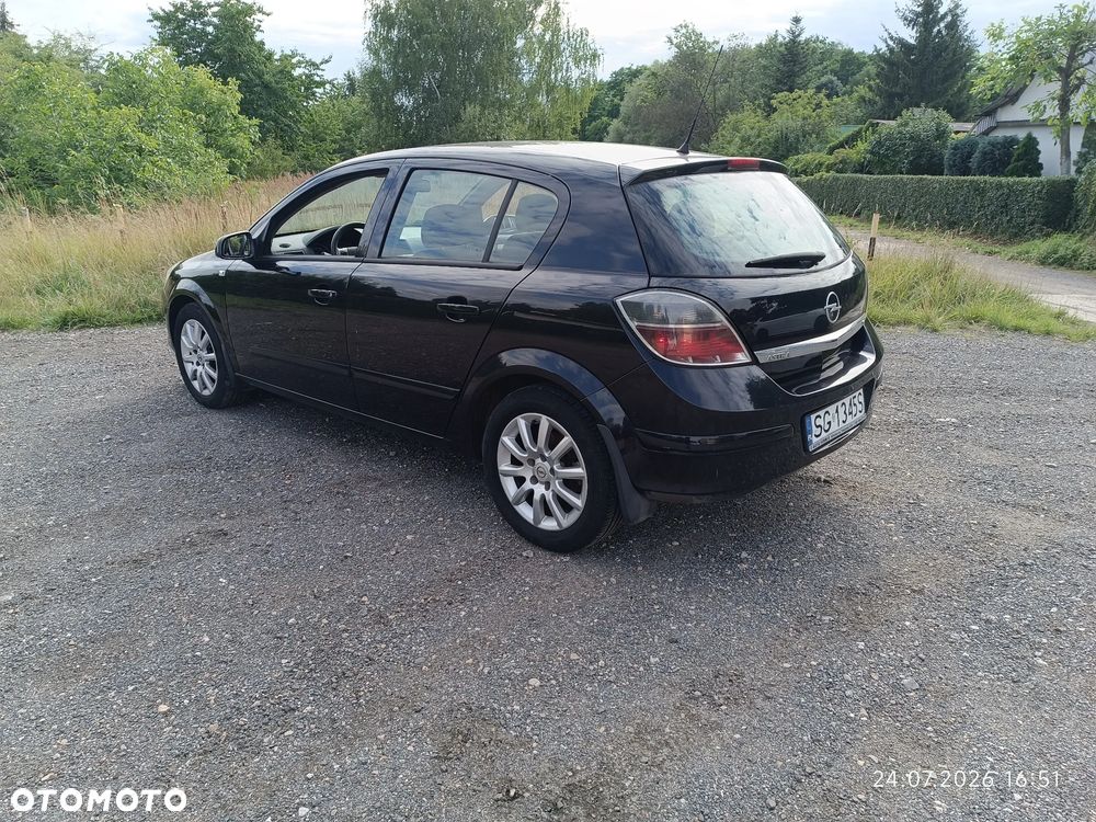 Opel Astra 1.6 - 10
