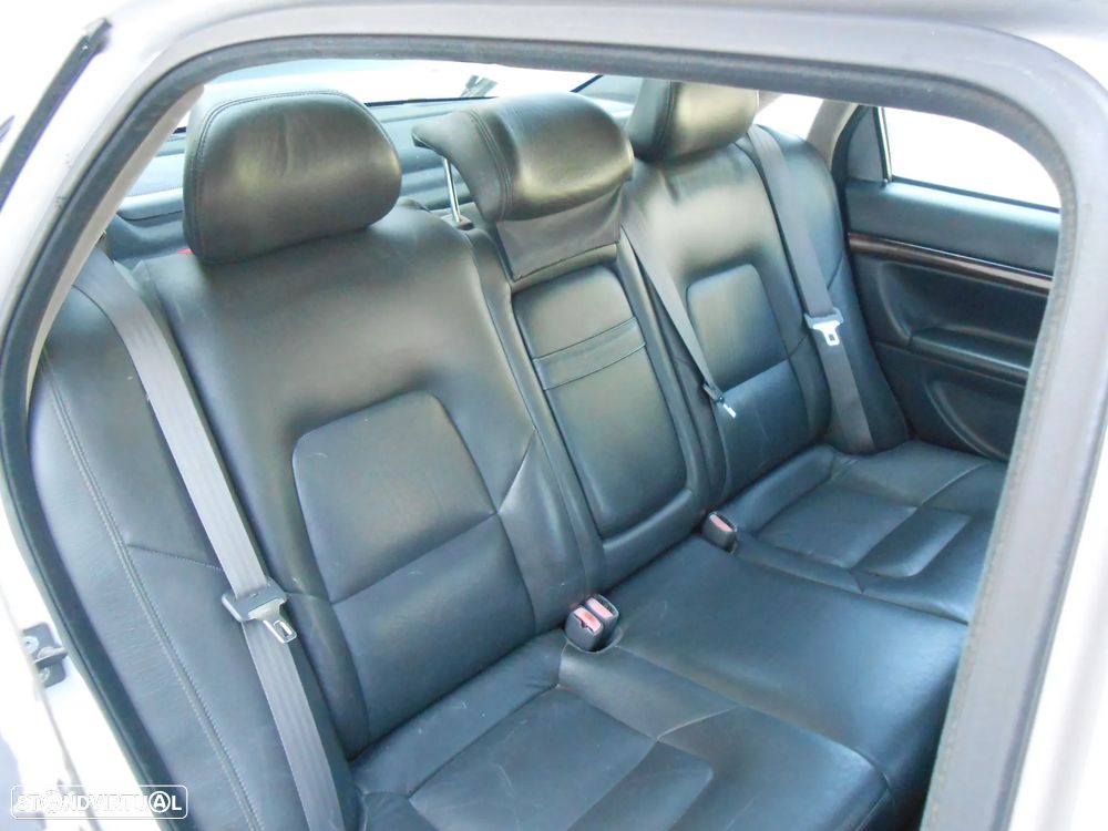 Volvo S80 2.0 T - 27