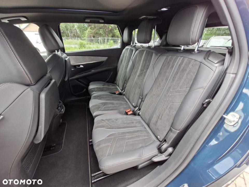Peugeot 5008 - 17