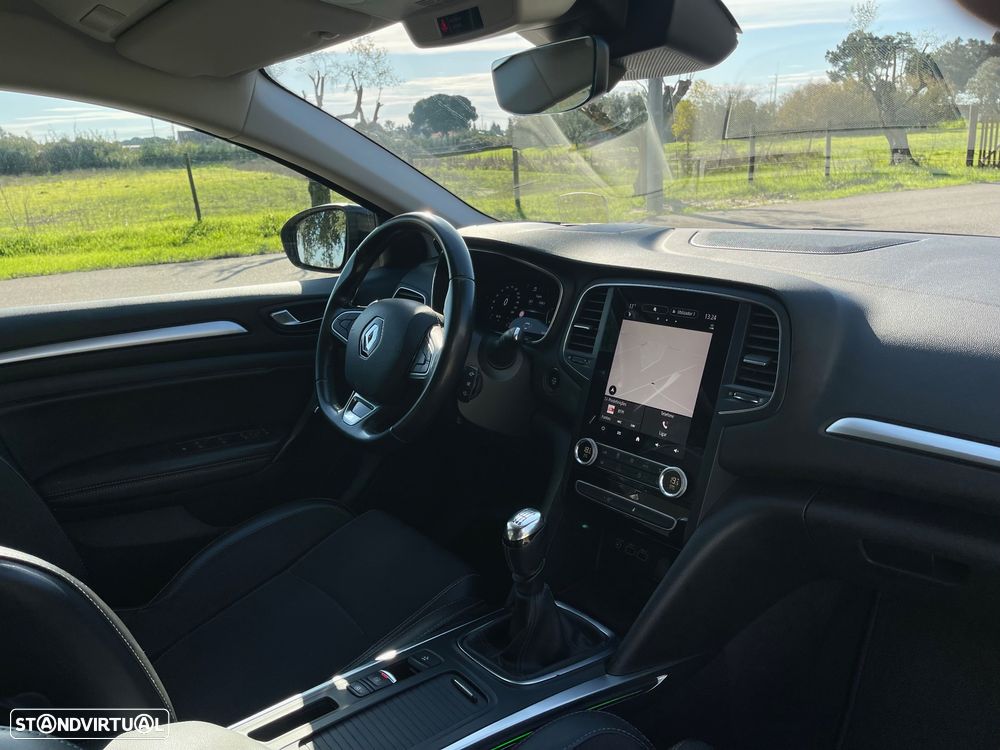 Renault Mégane Sport Tourer BLUE dCi 115 INTENS - 16