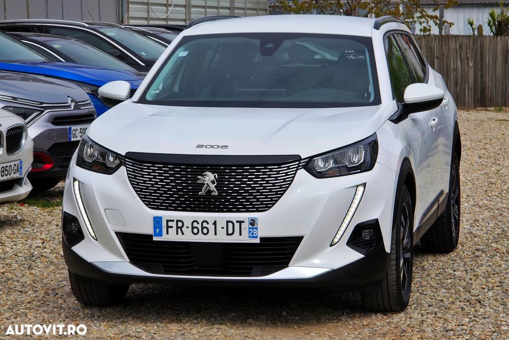 Peugeot 2008 1.2 L PureTech STT Allure - 1